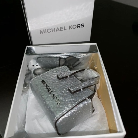 👛🔑 Michael Kors 🔑Keyfob ✨👛 - Picture 4 of 7